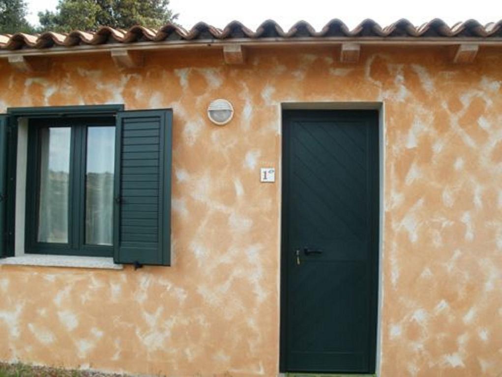 Farm Stay Gli Oleandri Loiri Porto San Paolo Exterior photo