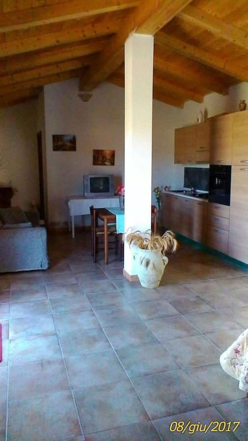 Farm Stay Gli Oleandri Loiri Porto San Paolo Exterior photo